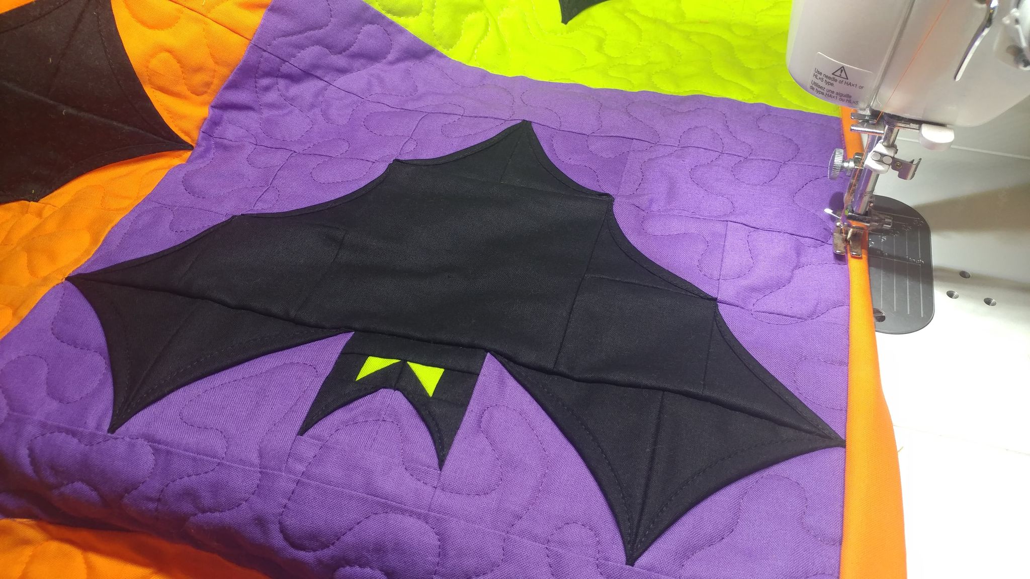 Slice of Pi Quilts Going Batty! A Finished Quilt!