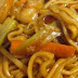 Chow mein con camarón