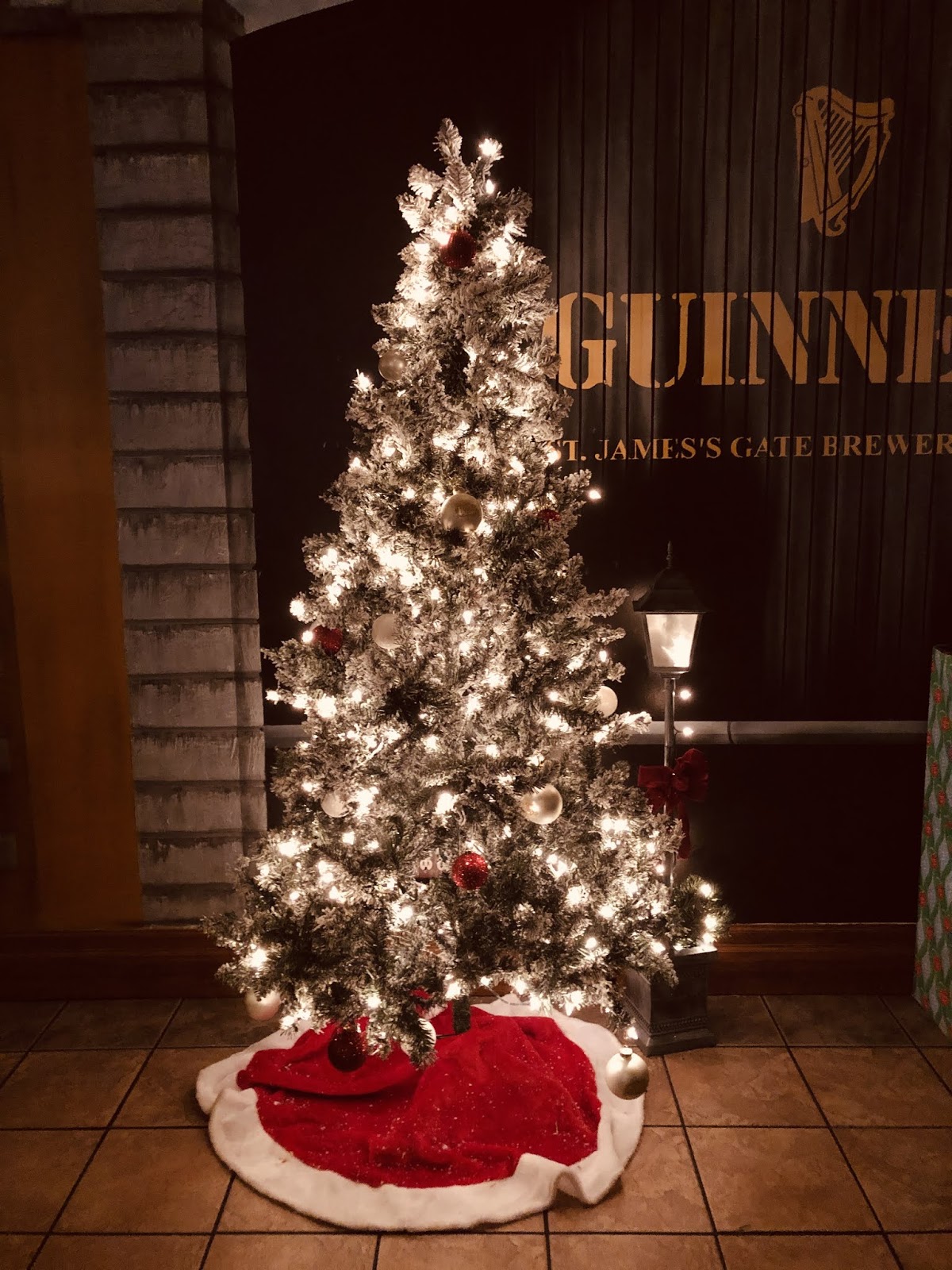 Teena In Toronto Mccabe S Irish Pub Grill Kitchener On