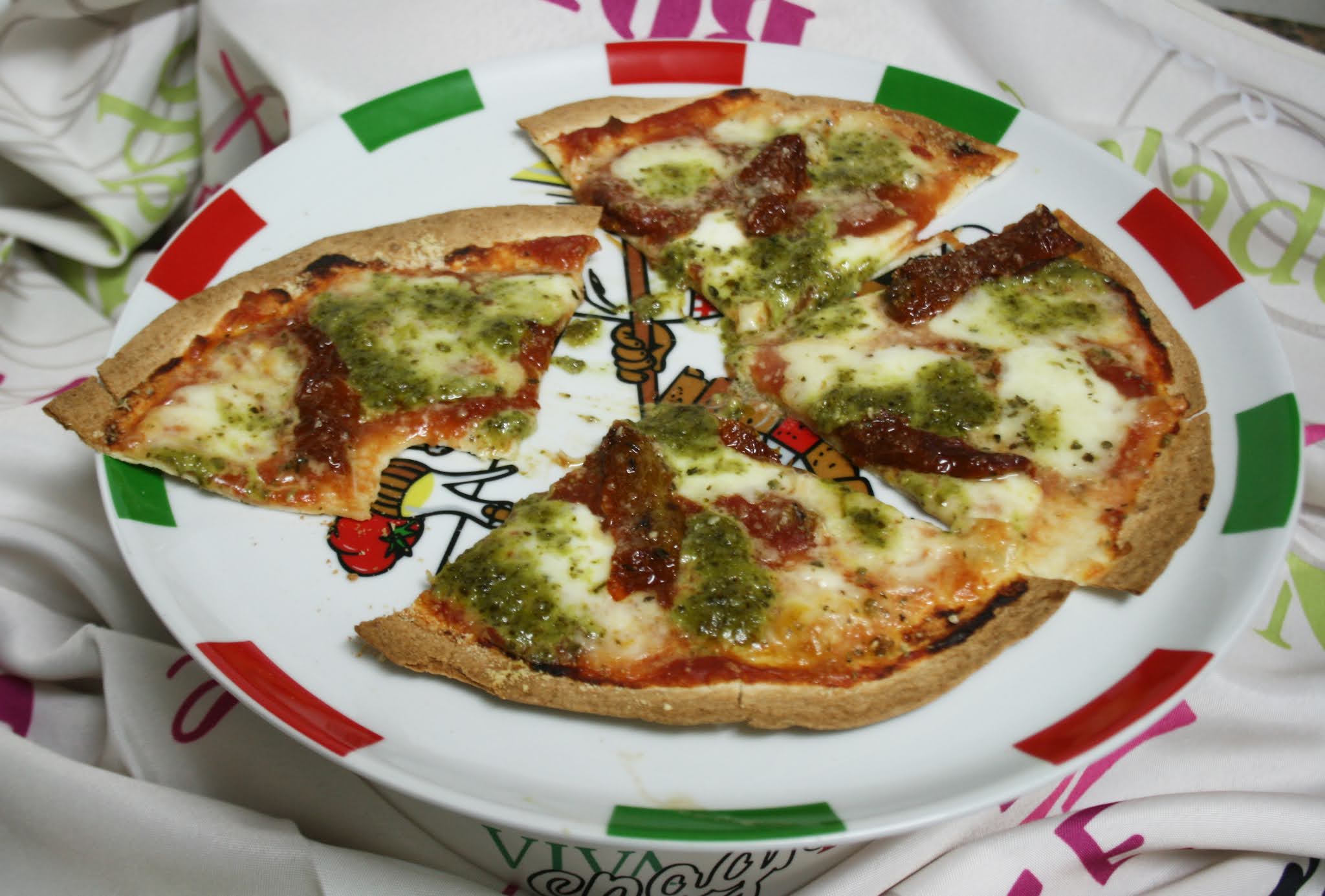 PIZZA CON TORTILLAS DE TRIGO El Ágora de Ángeles