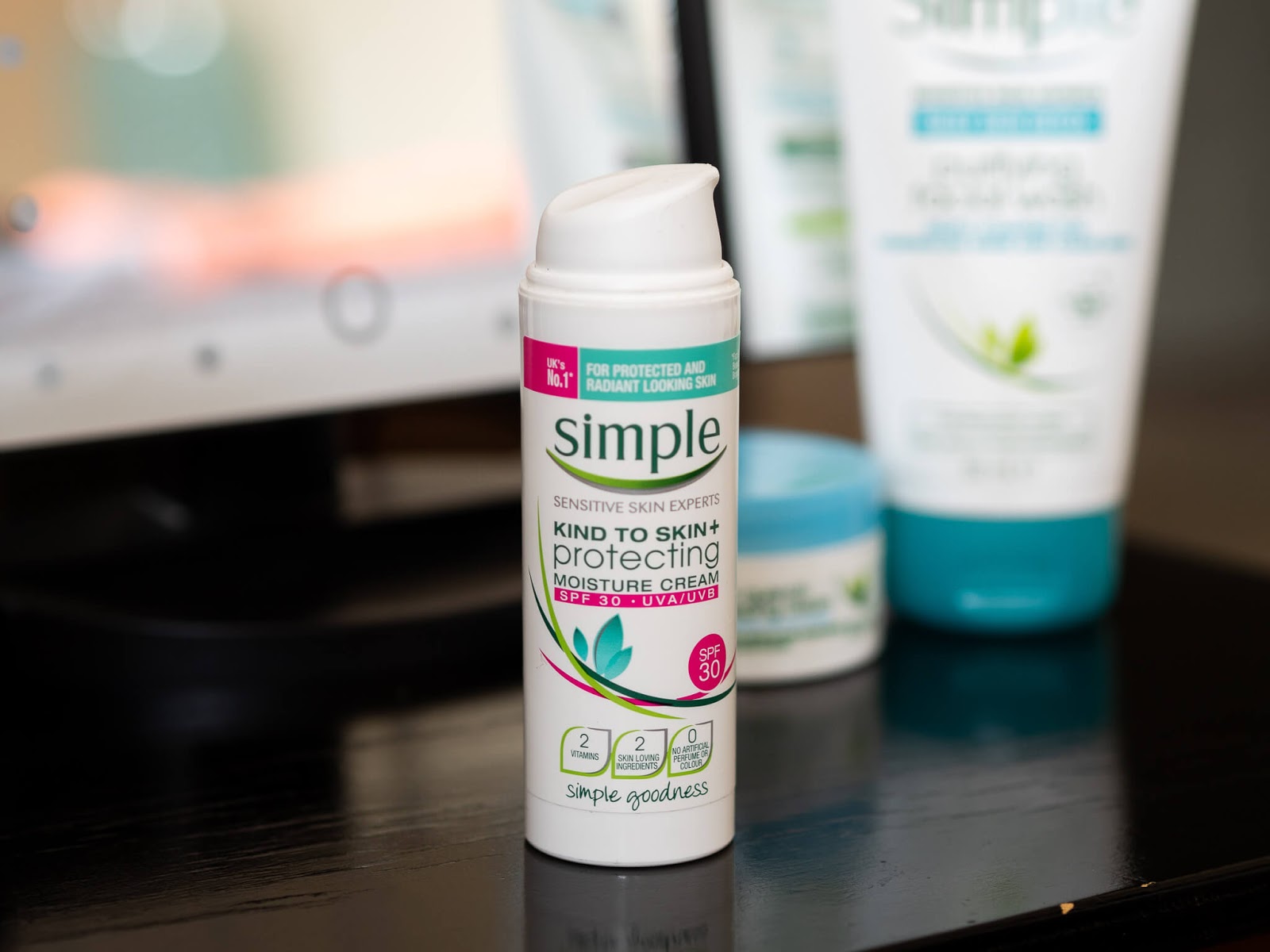 Simple's Kind To Skin+ Protecting moisturiser