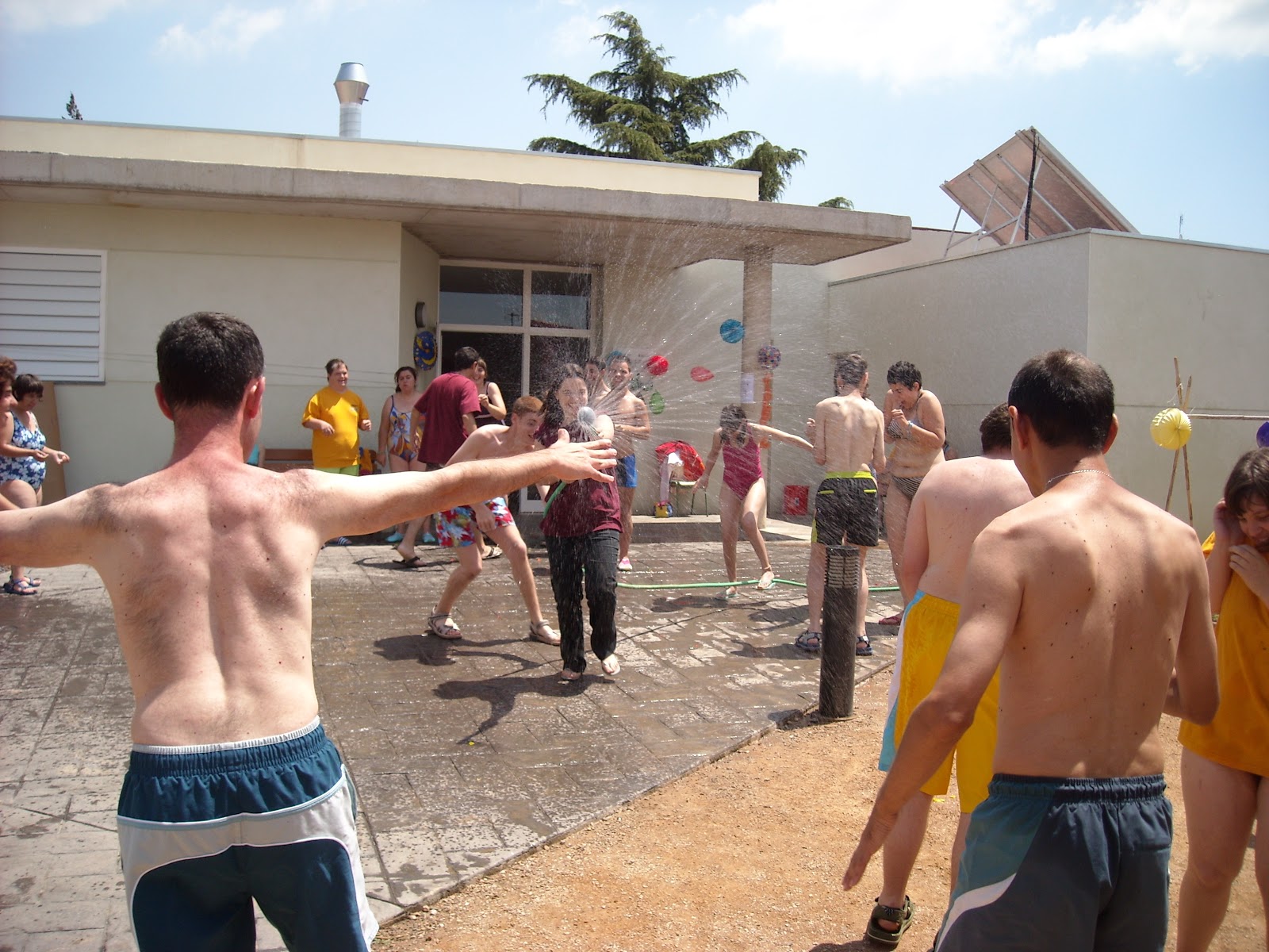 Centre Ocupacional El Trencad\u00eds: El Centre Ocupacional El Trencad\u00eds