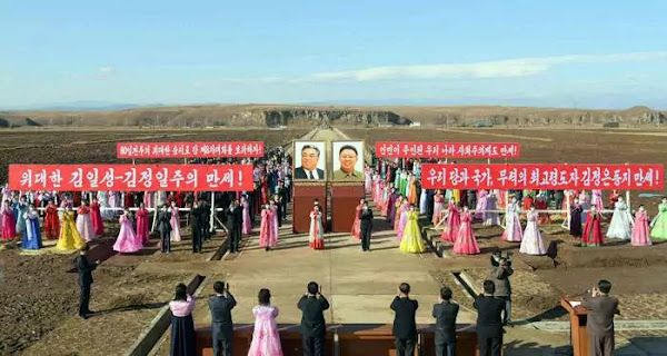 Meetings for moving to new houses in Orang and Hochon, November 2020