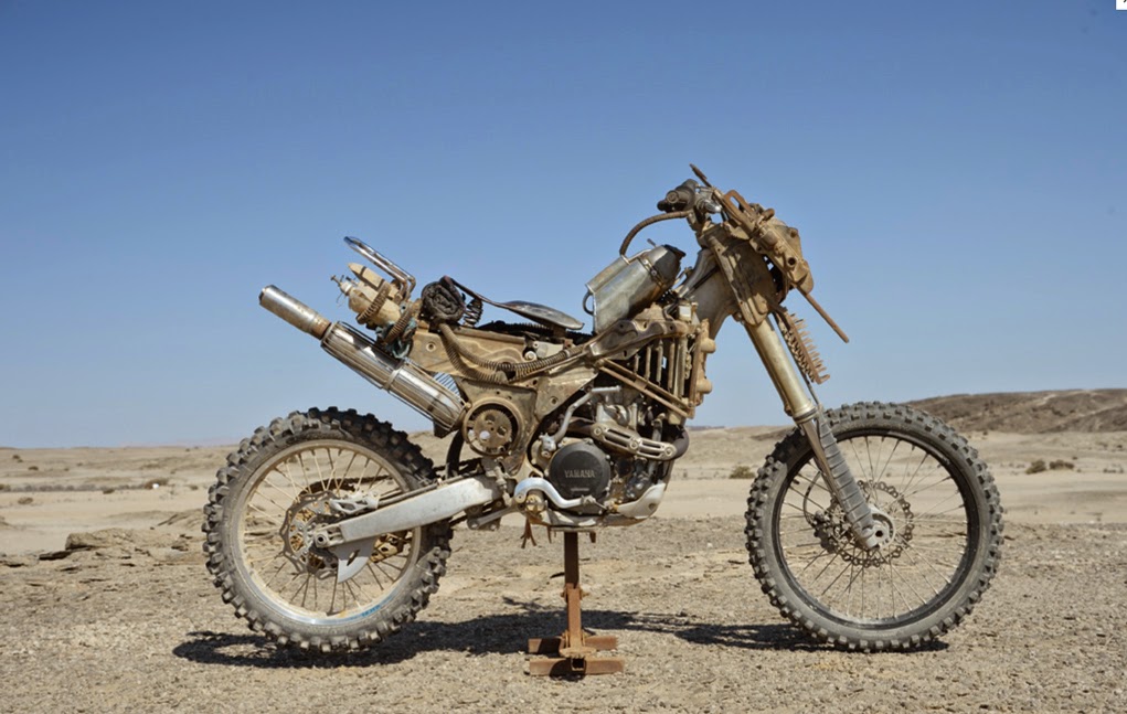 Custom_Motorcycles_Mad_Max_Fury_Road_Moto-Mucci%2B%252815%2529.jpg
