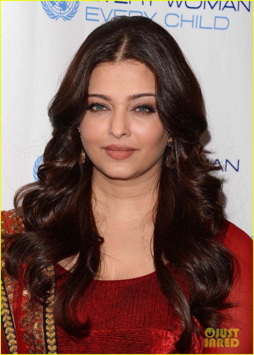 Aishwarya Rai Queen Of Bollywood Celebrities Jpeg