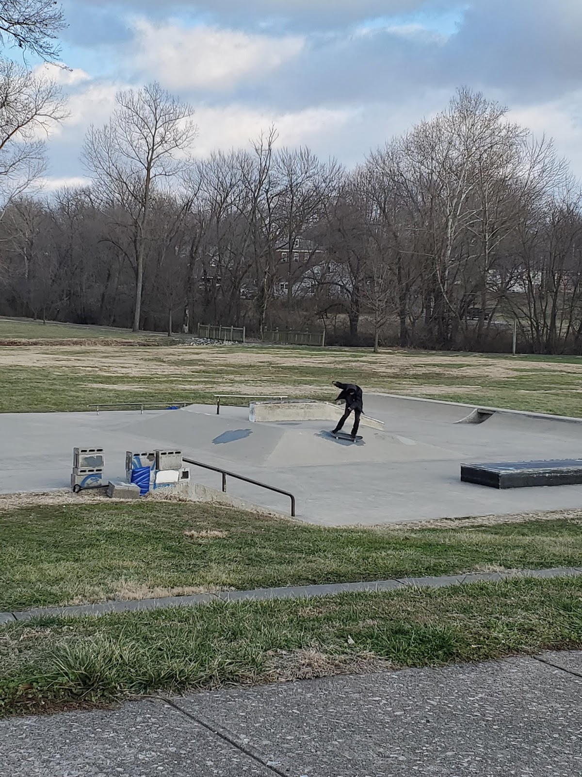 Play St. Louis Belleville Skate Board Park, Belleville IL
