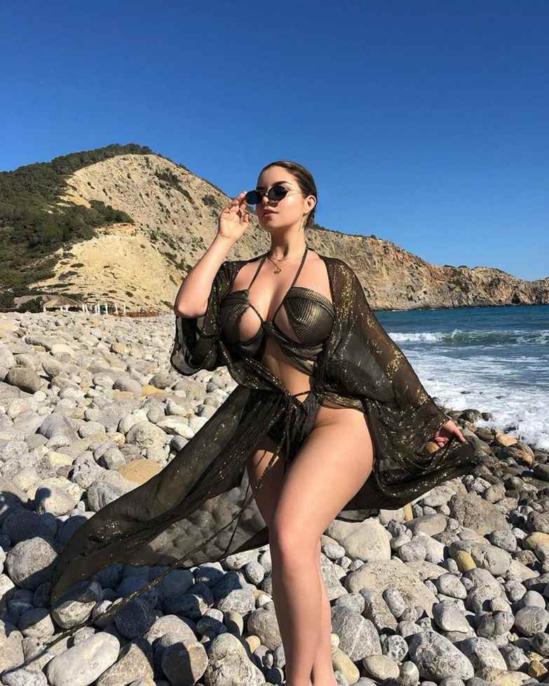 Visual sáng bừng của Cao Văn Bình: Thủ môn hoá "người hùng" giúp U23 Việt Nam giành hạng 3 U23 châu Á 2 184698796 1892745157547276 6664695993803180888 n 1625211713 948 width1000height1249