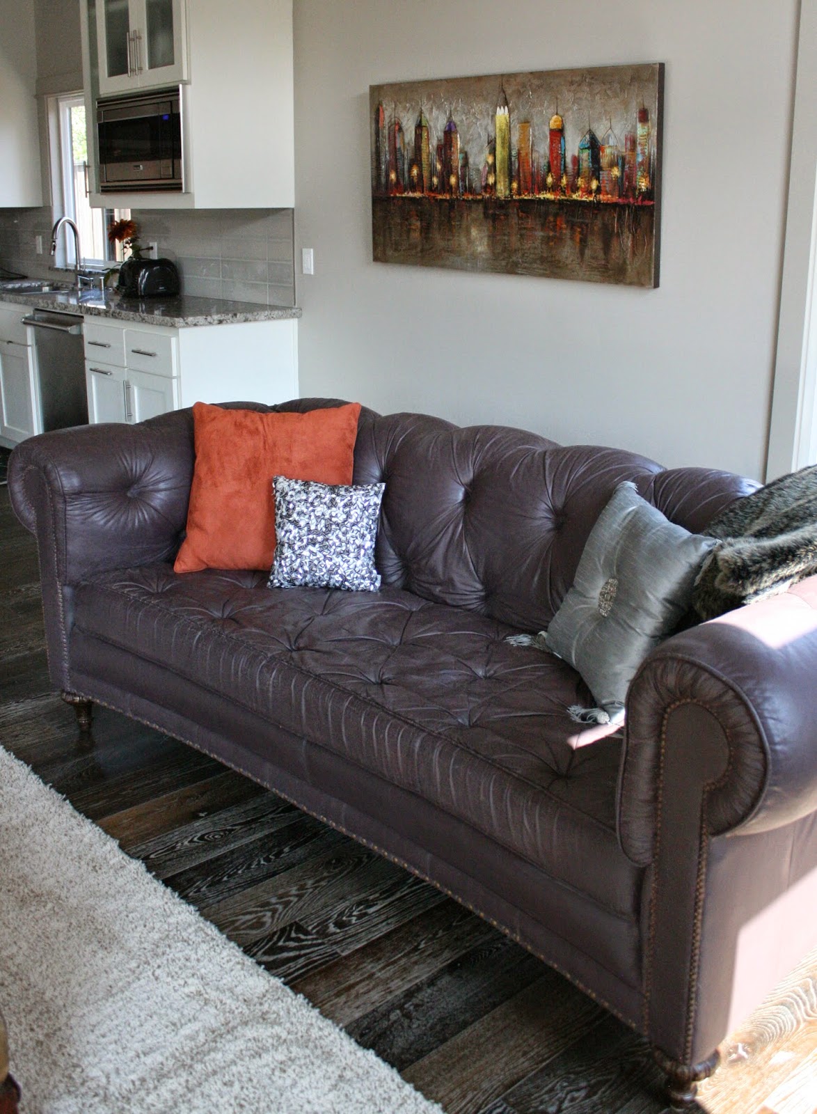 Reloved Rubbish: The Painted Sofa