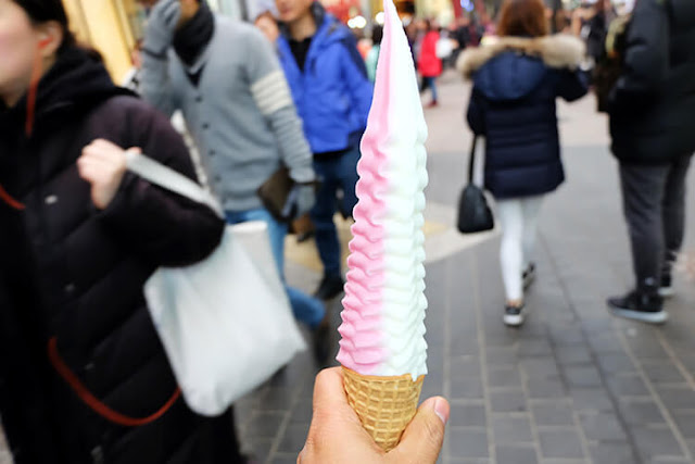 Foot-long ice cream cones