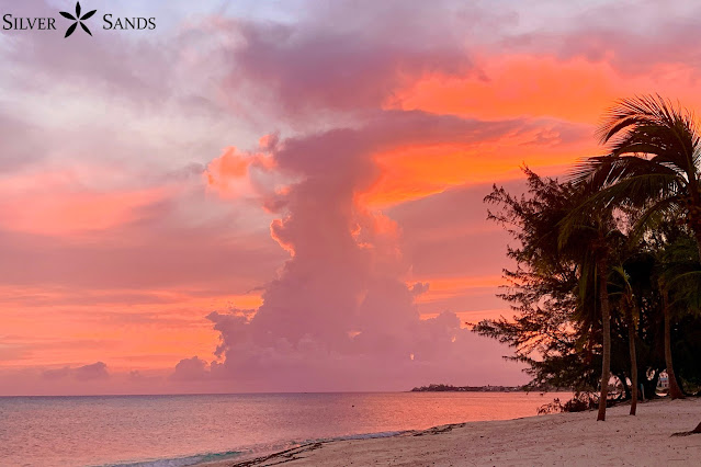 7-mile beach accommodation,Grand Cayman beach rentals,Silver Sands Condos,cayman staycation,beachsunsets,Cayman Islands Vacation Rentals,7-mile beach condos,beach vibes