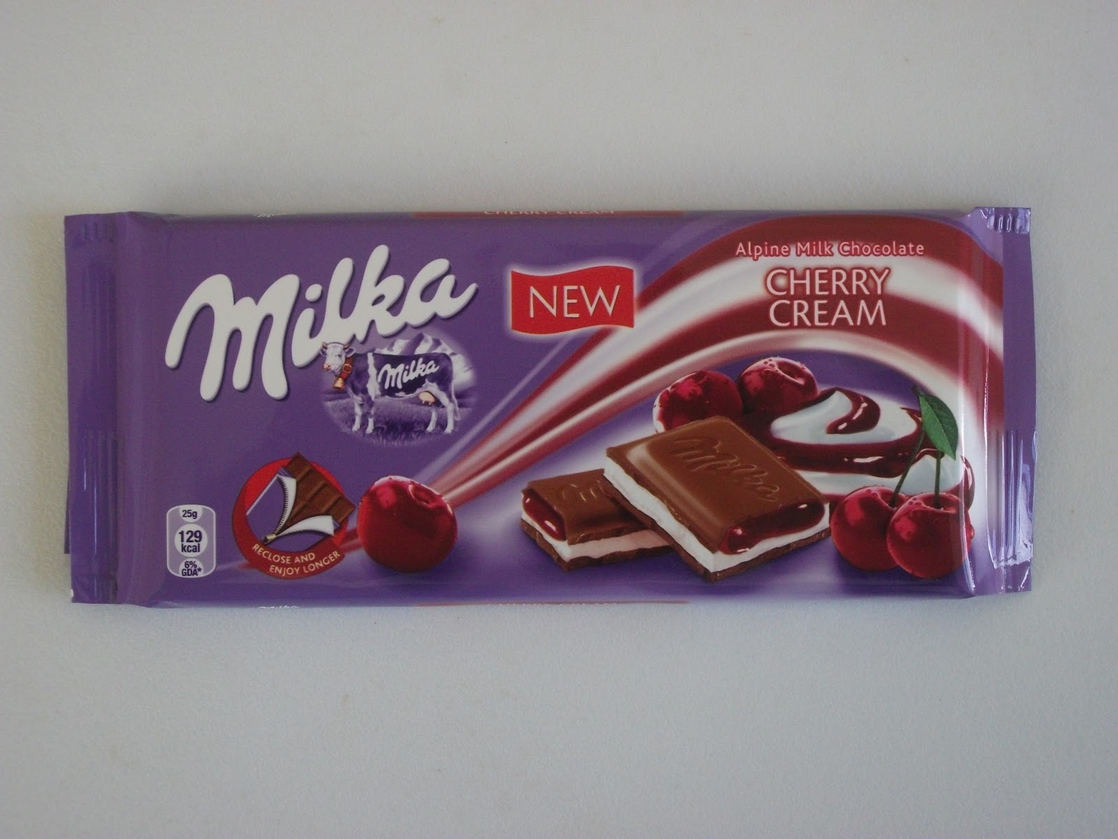 Milka jelly. Шоколад Milka Cherry Cream 100g. Milka Alpine Cream. Milka шоколад из вишни. Milka Choco Creme Alpine Milk Chocolate.
