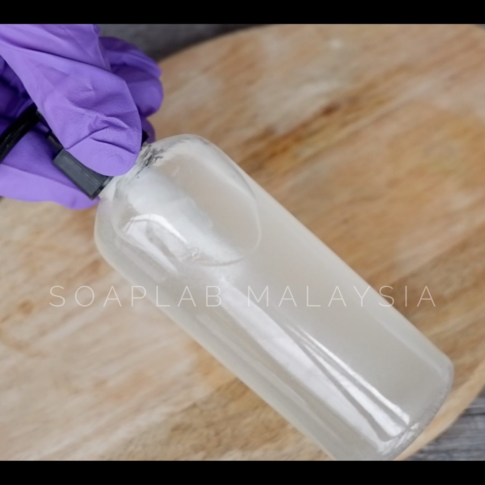 SoapLab Malaysia How To Make Exfoliating Toner using Juniper Extract