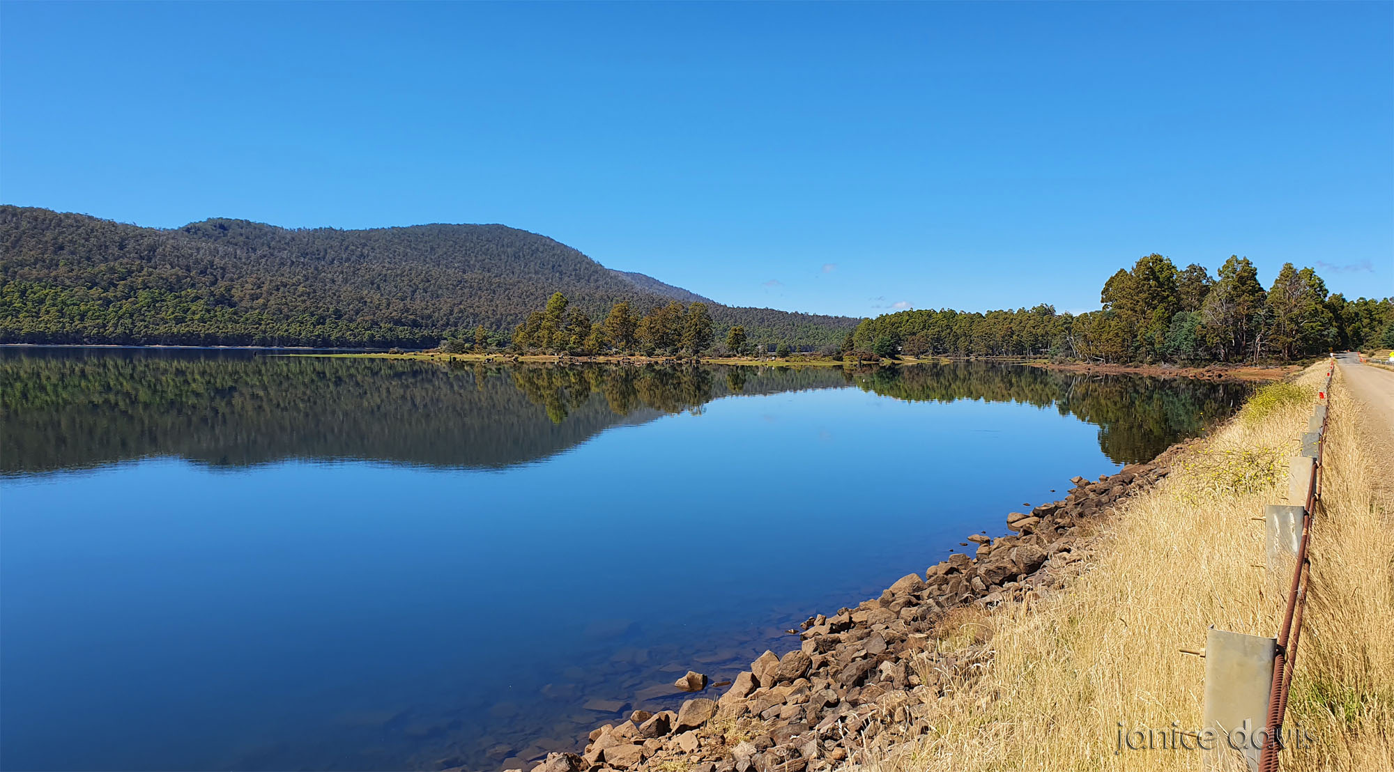 thoughts & happenings Bradys Lake, Tasmania