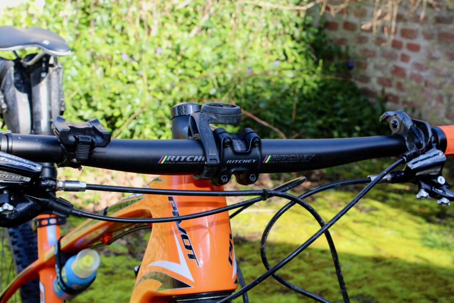 Carbon flat bar mtb Clearance