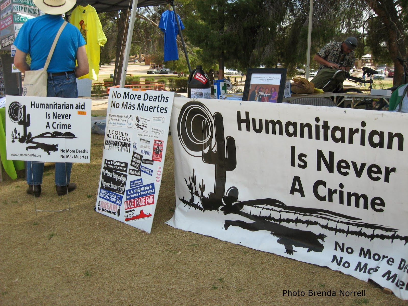 CENSORED NEWS Photos Tucson Peace Fair 2014 Defenders of Human Rights!