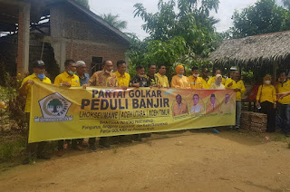 TM Nurlif dan Pengurus DPD II Golkar Aceh Timur Salurkan Bantuan untuk Korban Banjir Desember 16, 2020