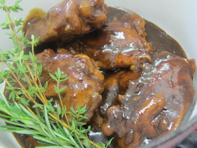 Frango ao Falso Molho Pardo Receita de Frango ao Falso Molho Pardo