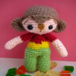 http://www.jennyandteddy.com/2016/07/nicky-cheeky-monkey-amigurumi-free-crochet-pattern/