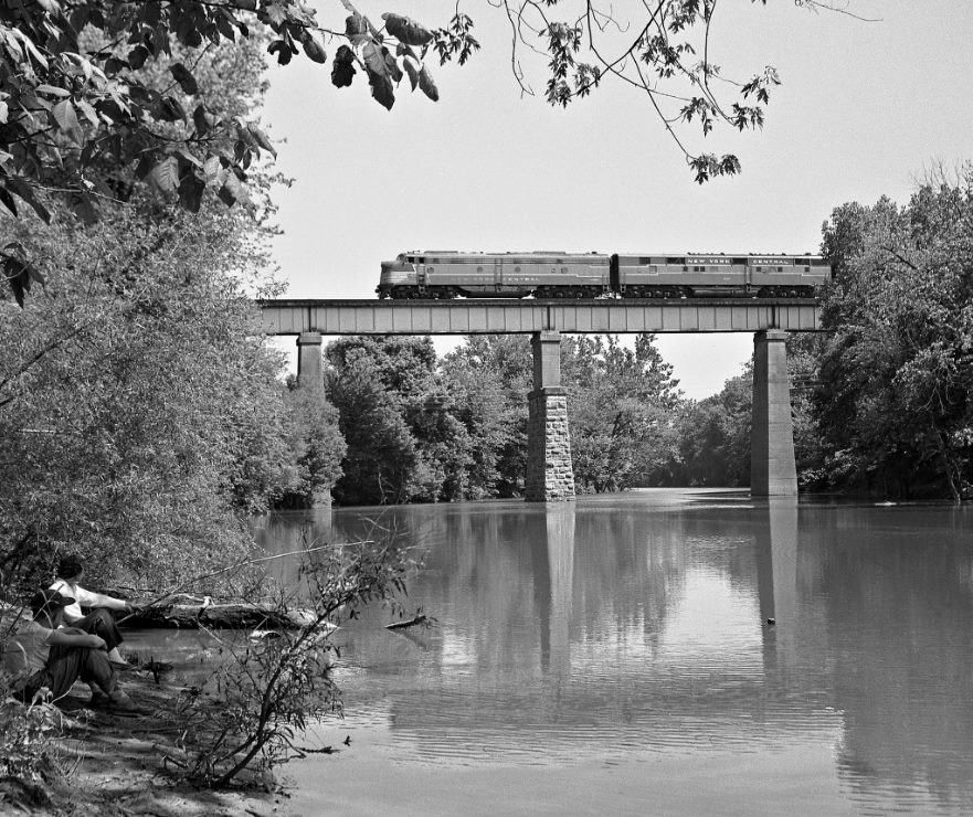 Industrial History Aban/CR/Big4 Bridge over Embarras River near