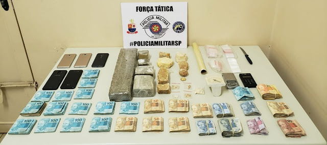 Mãe e filho são presos com drogas e mais de R$ 27 mil em dinheiro em Presidente Prudente Mãe e filho são presos com drogas e mais de R$ 27 mil em dinheiro em Presidente Prudente