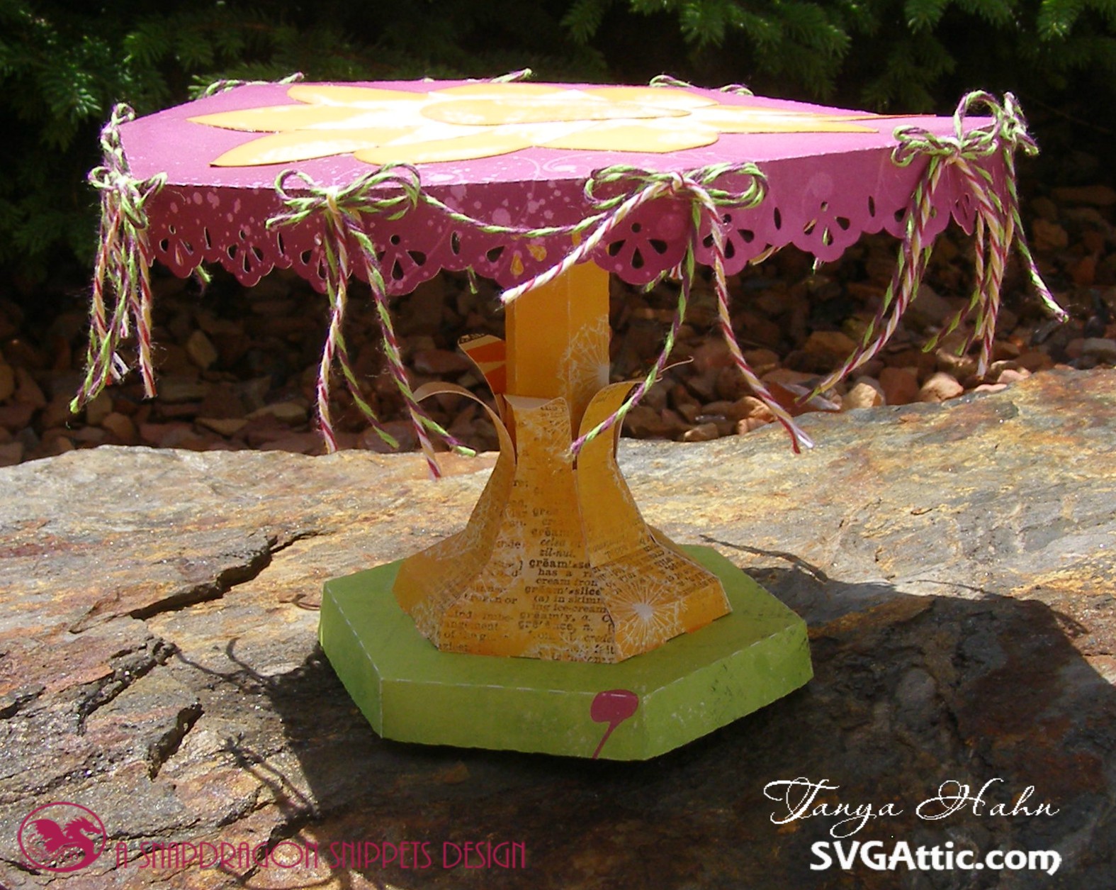 SVG Attic Blog Garden Table svg-attic-blog-garden-table