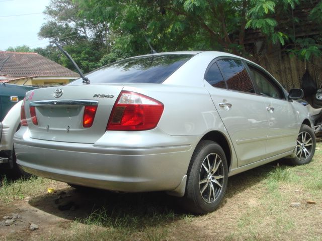 Toyota premio 4wd