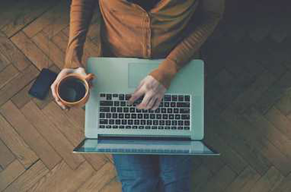 Tips Memilih Laptop untuk Bisnis Online