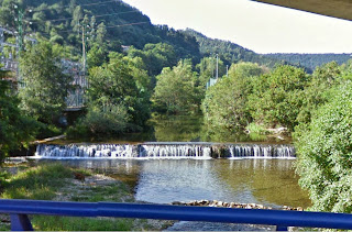 Presa antes de entrar en Balmaseda