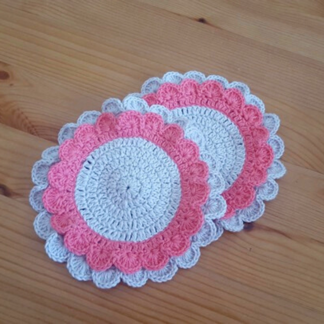 Double Edge Flower Crochet Coasters Pattern |Keeping it Real