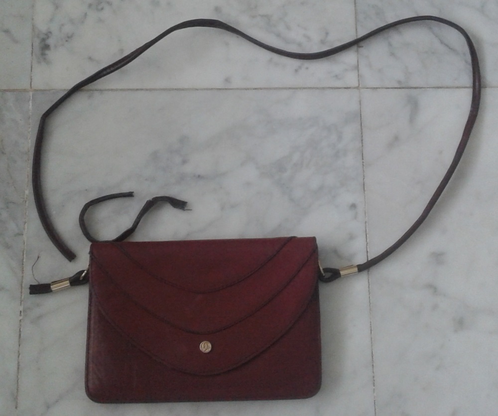 Craftrebella Repair a bag Part 1 Renew a broken handle