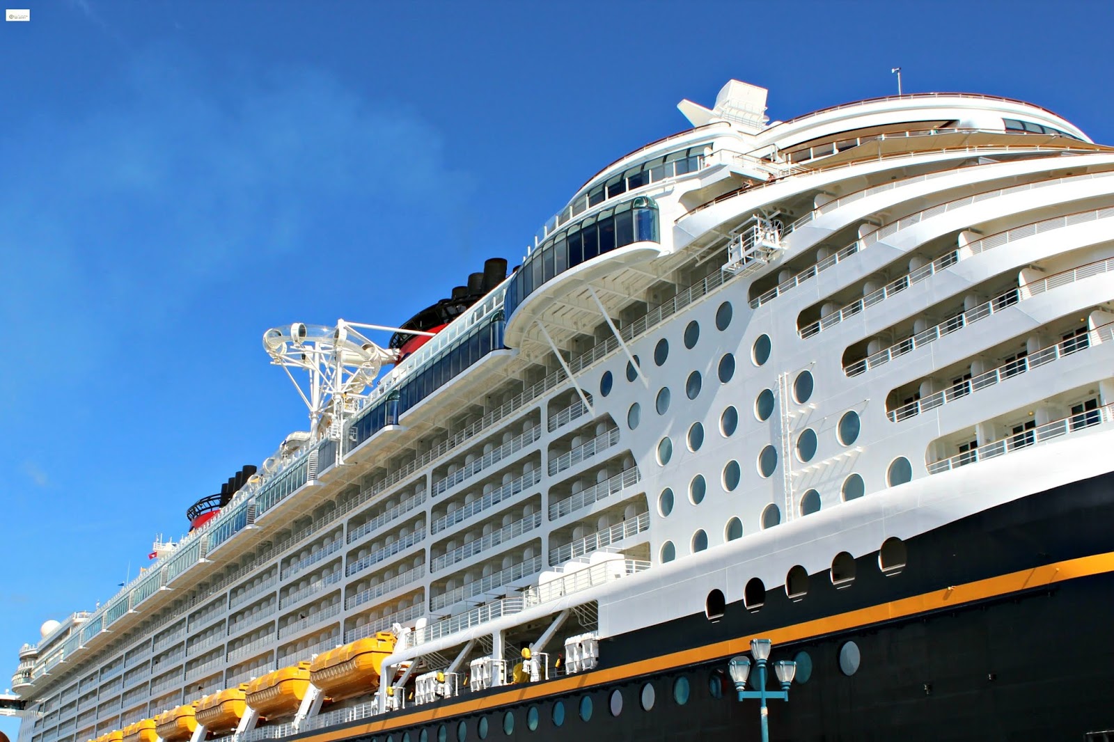 5 Must Pack Items For A Disney Cruise To The Bahamas Caravan Sonnet 5-must-pack-items-for-a-disney-cruise-to-the-bahamas-caravan-sonnet