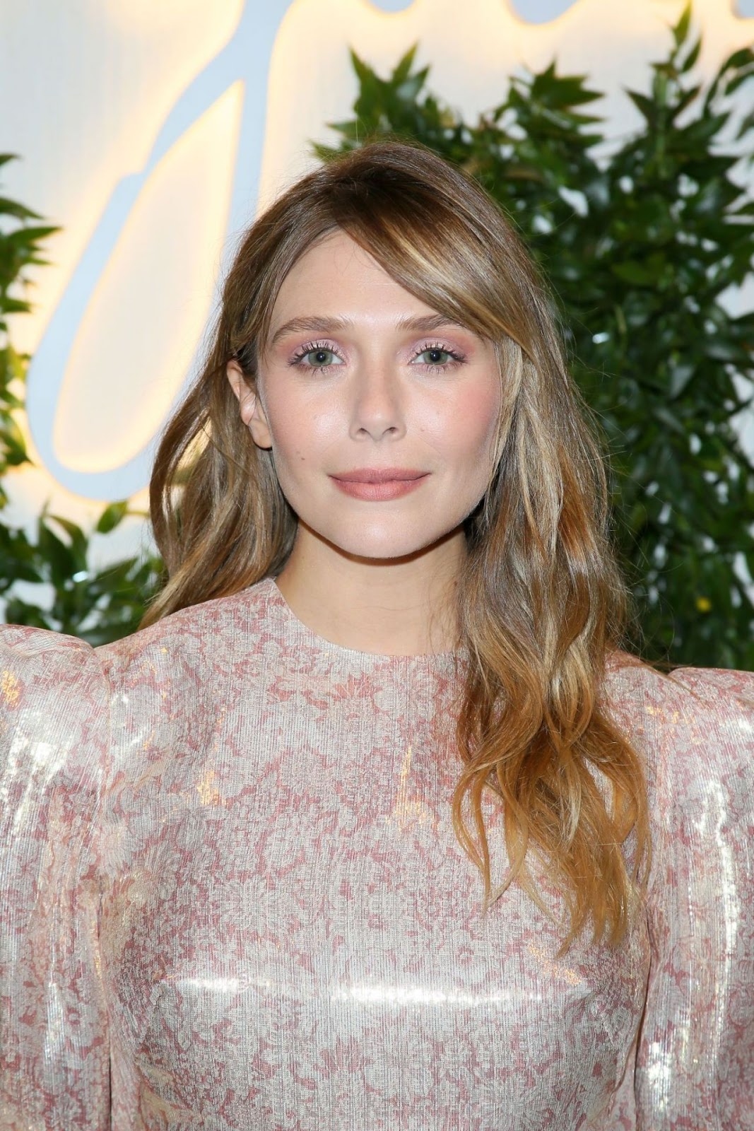 elizabeth olsen sorry for your loss s2 premiere in la 0 0 october 2 2019