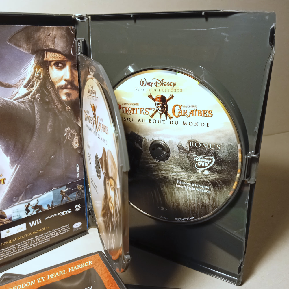 Pirates des Caraïbes (Pirates of the Caribbean) 1, 2, 3 Coffret collector 4DVD
