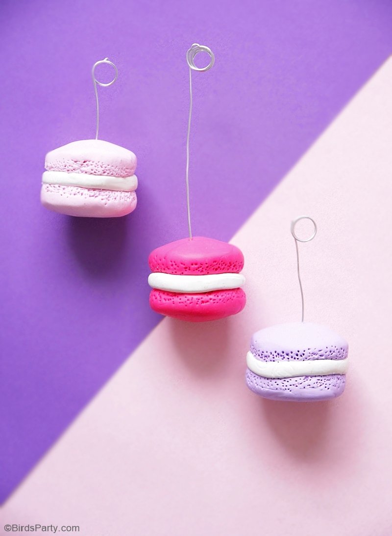 DIY Polymer Clay Macaron Place-Card Holders - a fun & easy craft to make with kids! These are perfect as hostess gifts or to embellish your party tables! by BirdsParty.com @birdsparty #kidscrafts #polymerclay #diymacaronsplacecardholders #placecardholders #macarons #diymacaronclay