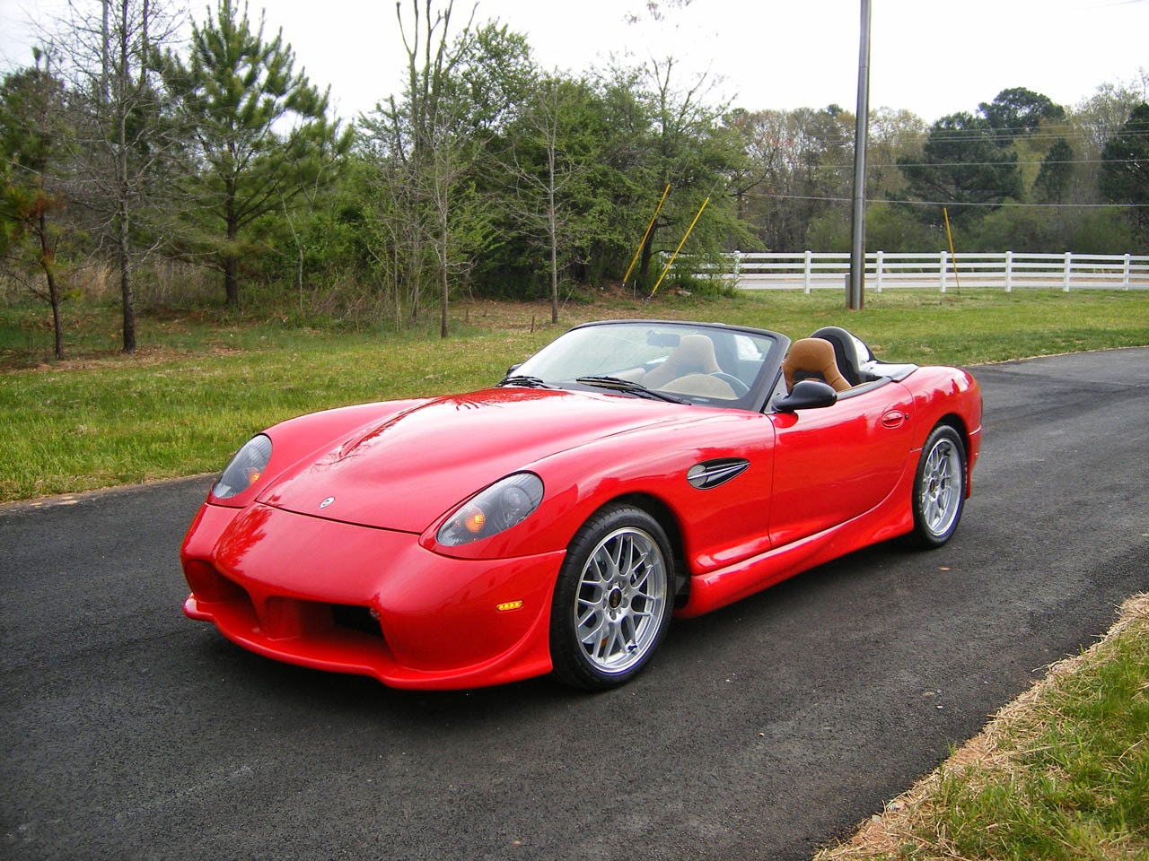 Суперкар Panoz