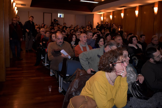 κοσμοσυρροή στη Λέσβο για τους "Αιγαιοπελαγίτες Πρόσφυγες"