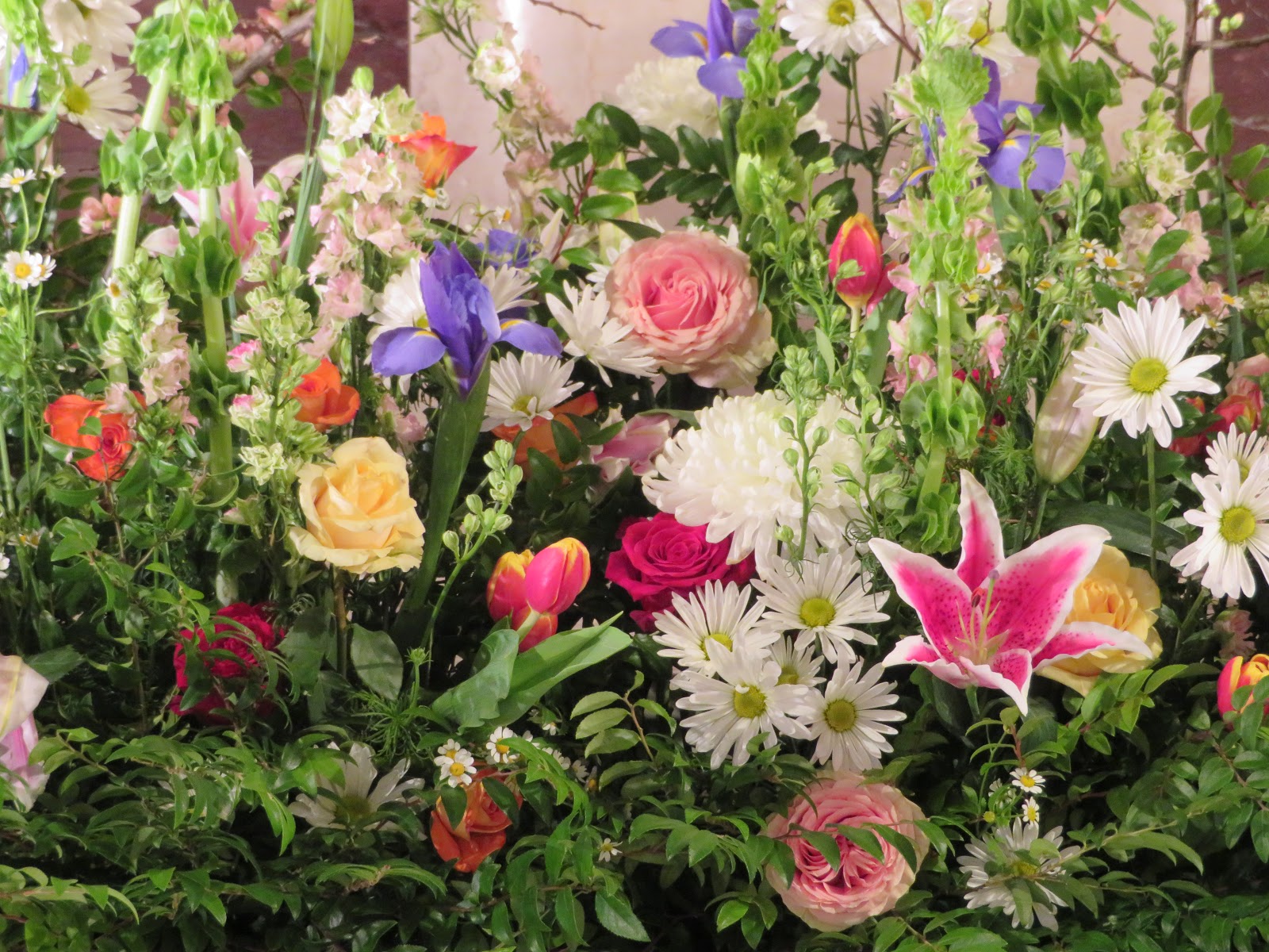 The Hoge Home Place 34th Annual Saint Cecilia Flower Festival