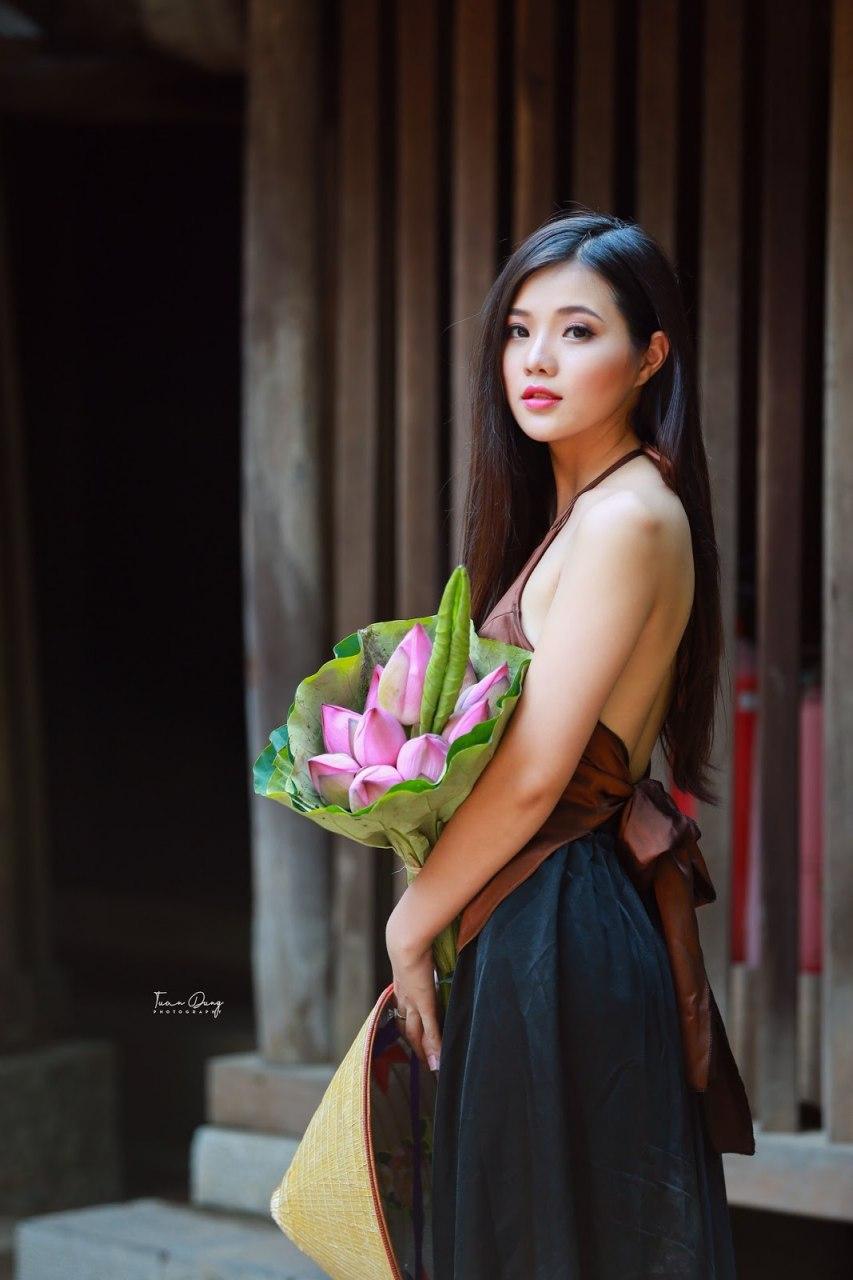 Gallery - Vietnamese model Le Song Ngan - Beauty and the lotus - P4