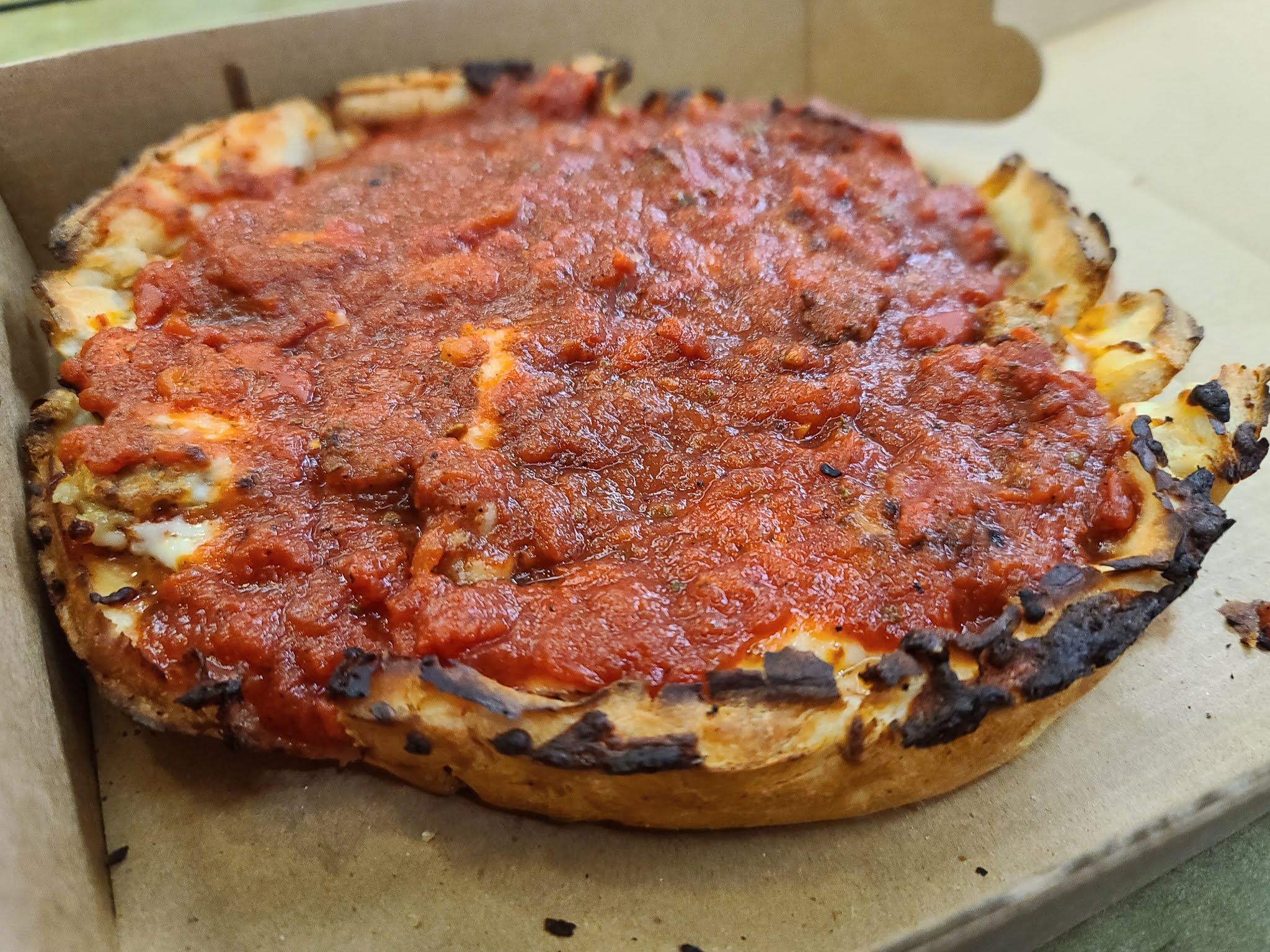 Reggio's Pizza Chicago O'Hare International Airport NEPA Pizza Review