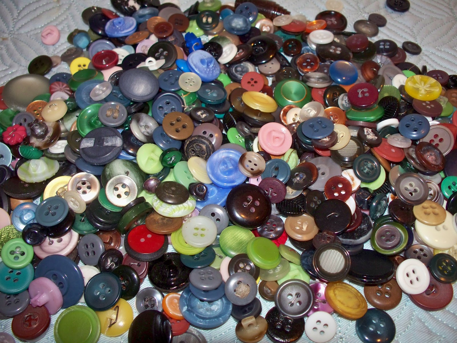 Vintage Button Ring Kendall Rayburn