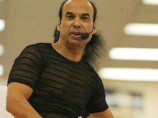 19. बिक्रम चौधरी (Bikram choudhury)
