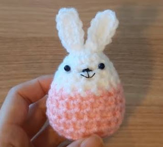 PATRON GRATIS HUEVO CONEJO DE PASCUA AMIGURUMI 50188 🥚🐰