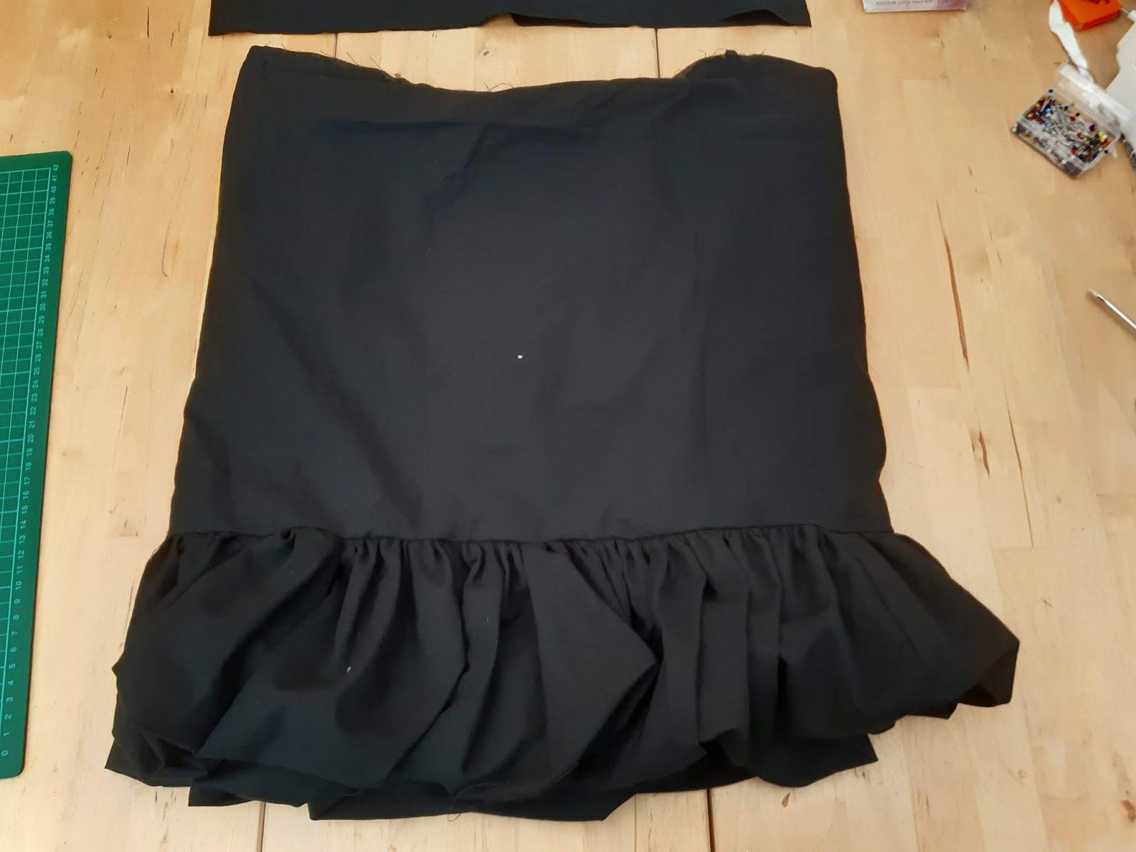 Bracken Crafts 100 garments How to make a puff ball skirt no