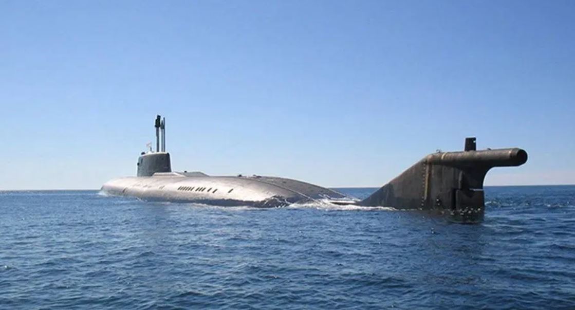 Military and Commercial Technology: Nuclear-powered submarine Belgorod to  test US defense