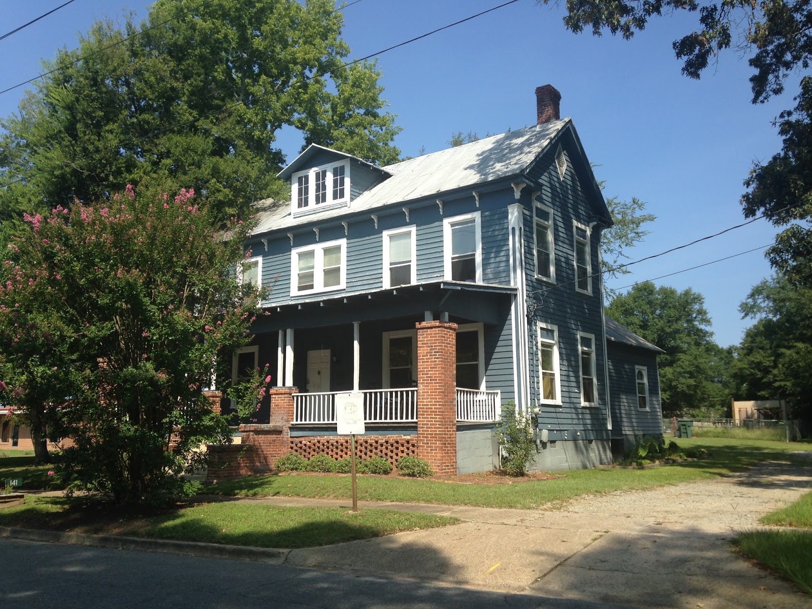 Art Room Blog Cochran, Homes and Important Places...