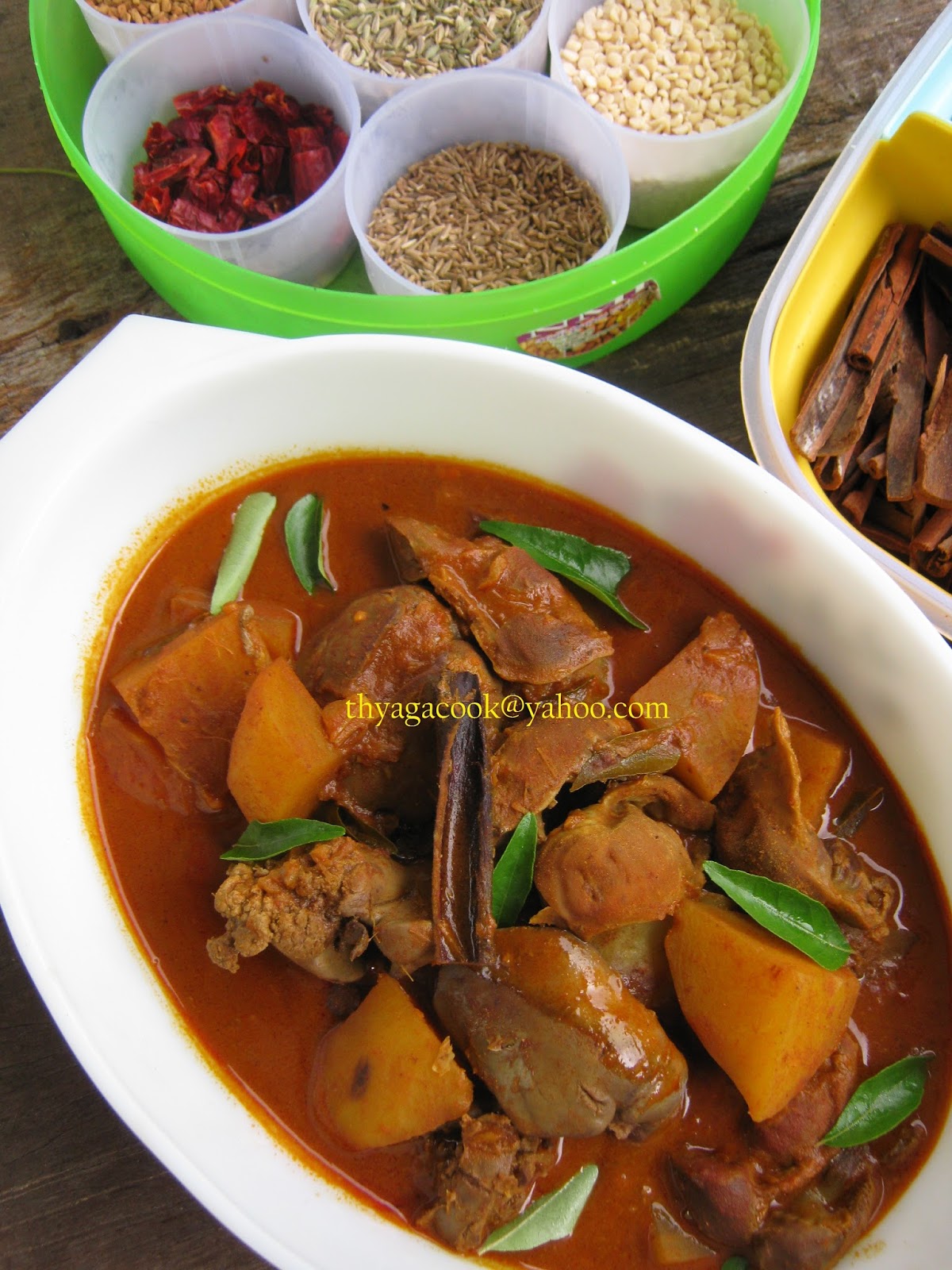 KARI LEAFS Malaysian flavour's CHICKEN GIZZARD AND LIVER CURRY