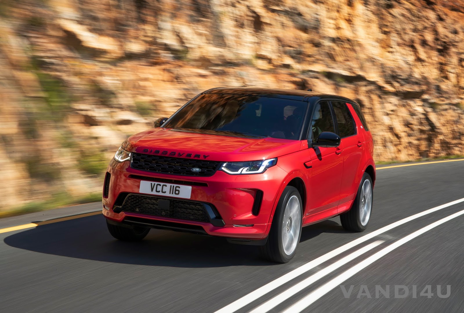 Jaguar Land Rover launches 2020 Discovery Sport in India at Rs.57.06 lakh | VANDI4U