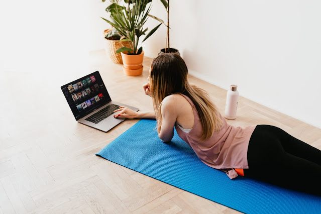 3. Online Fitness Trainer 3. Online Fitness Trainer