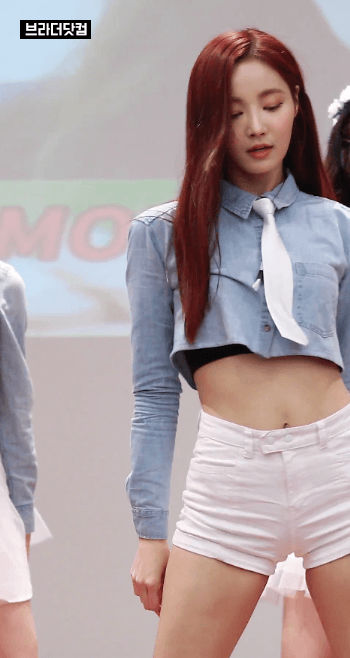 연우 몸매 .gif