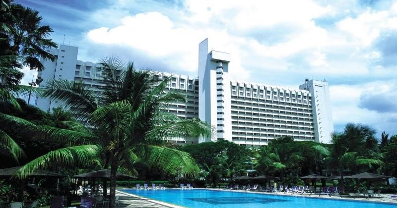 ListeNinda | : 5 HOTEL BINTANG 5 DI JAKARTA INI HARGANYA HEMAT UNTUK MENGINAP SEKELUARGA LOH!